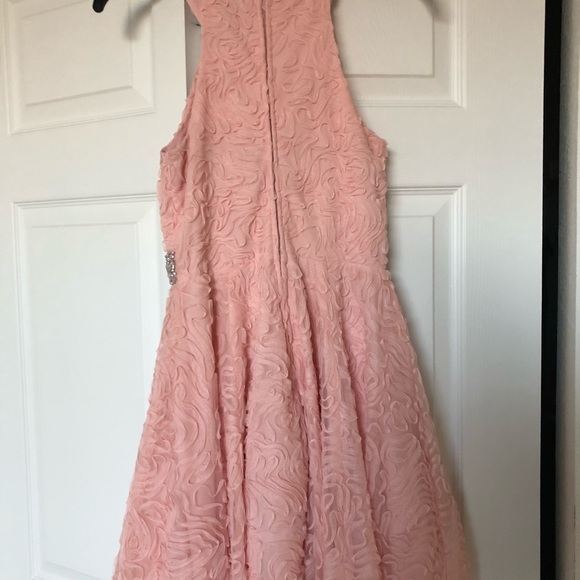 Dress - Picture 4 of 6